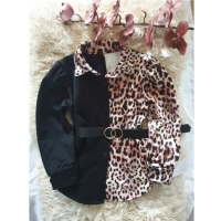 Panter/black blouse